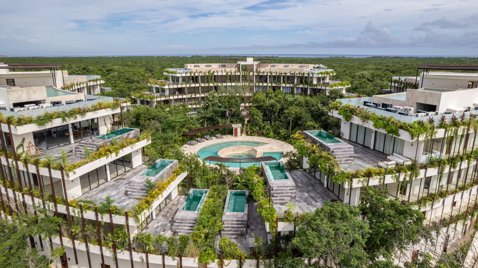 ISARA Tulum — Vista aérea del complejo